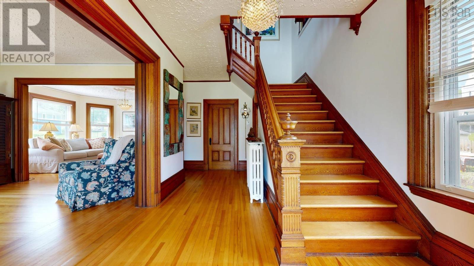 78 Pleasant Street, Mahone Bay, Nova Scotia  B0J 2E0 - Photo 3 - 202513201