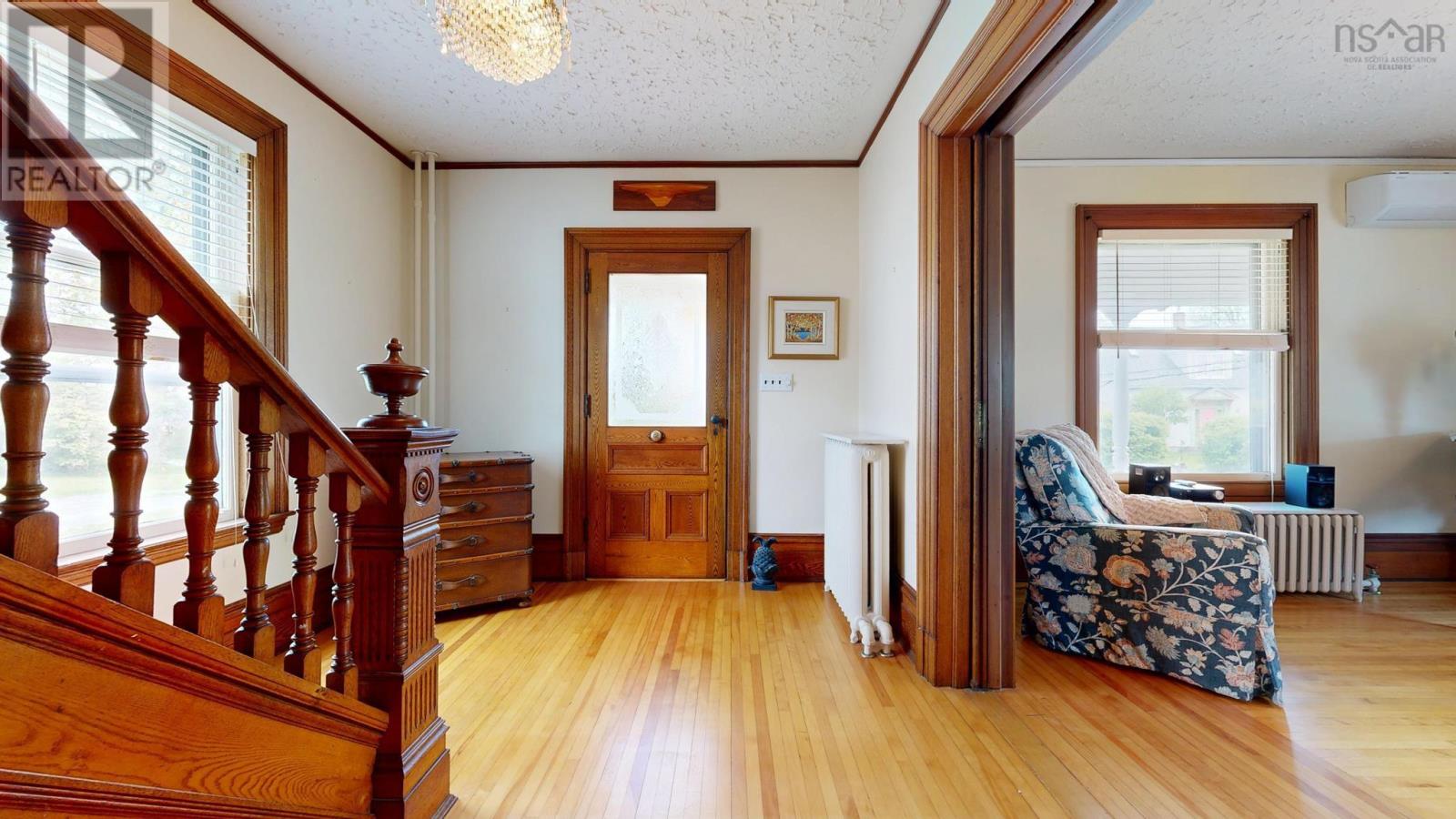 78 Pleasant Street, Mahone Bay, Nova Scotia  B0J 2E0 - Photo 4 - 202513201