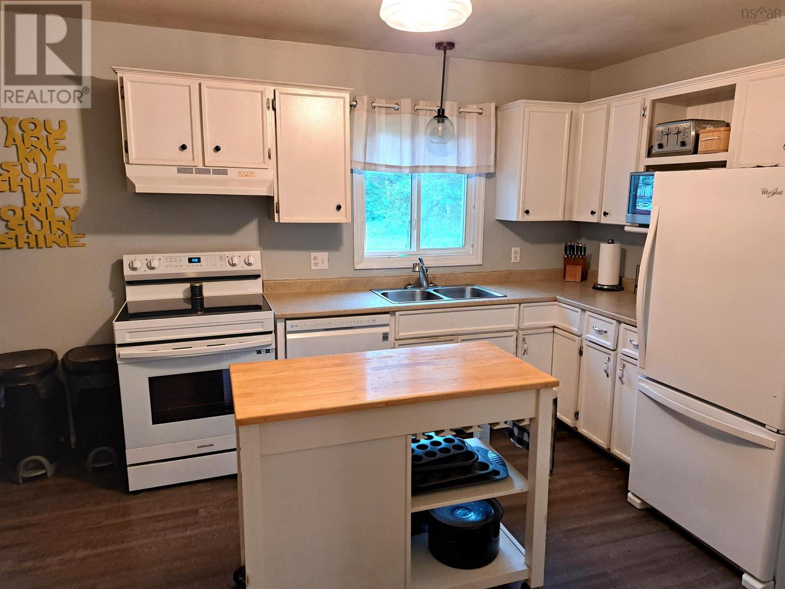 16 Kay Court, Valley, Nova Scotia  B6L 3T3 - Photo 10 - 202516146