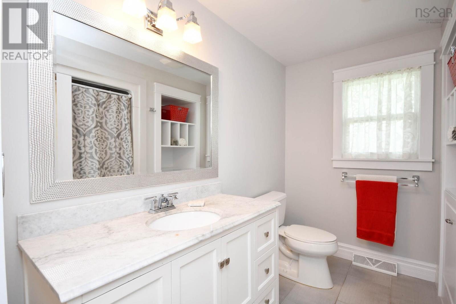 27 Dartmoor Crescent, Bedford, Nova Scotia  B4A 2K6 - Photo 17 - 202520251
