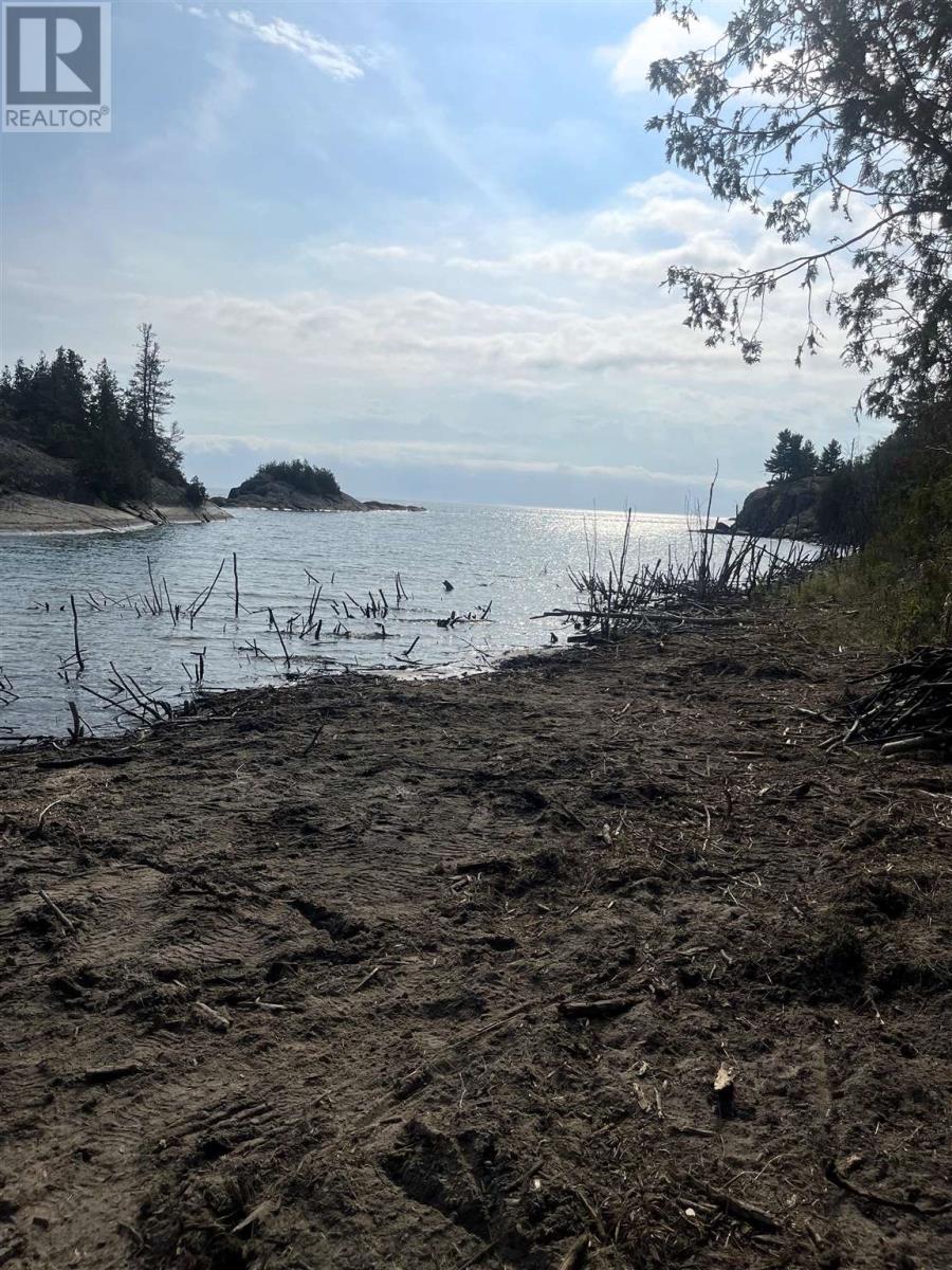 26 Walker Ln, Huron Shores, Ontario  P0R 1L0 - Photo 11 - SM251633