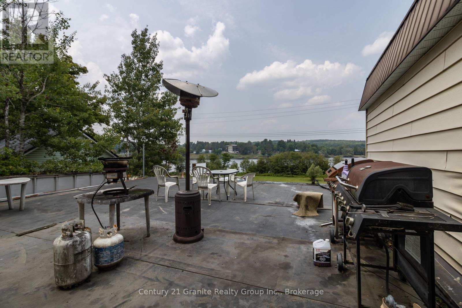 42 Highland Street, Dysart Et Al, Ontario  K0M 1S0 - Photo 18 - X12338768