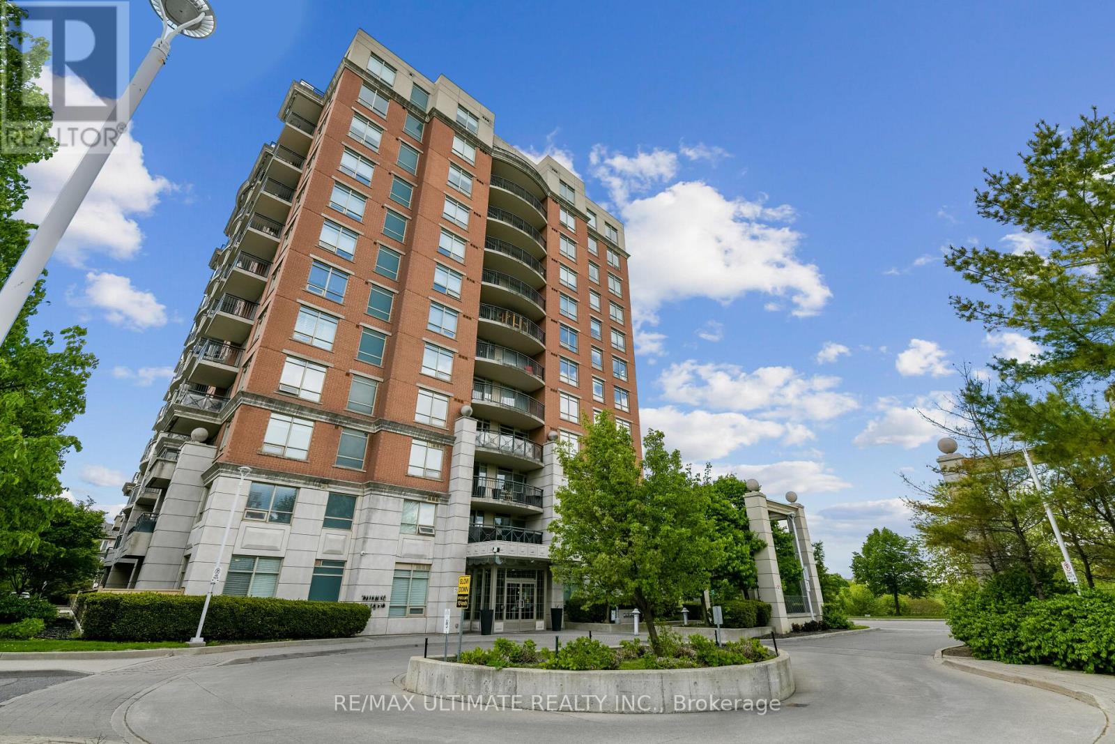 Property at 202 - 2325 CENTRAL PARK DRIVE image 4