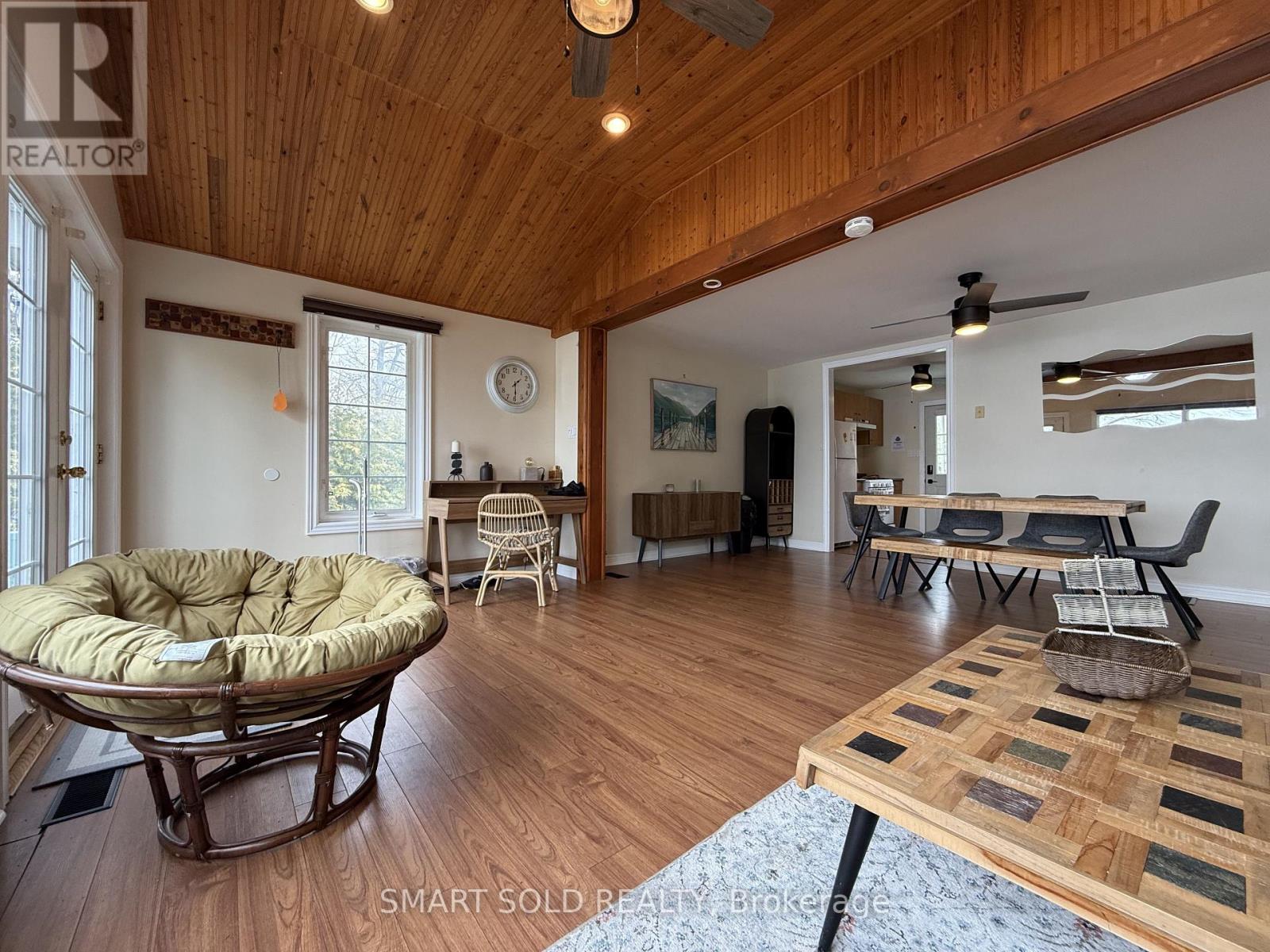 95 Campbell Beach Road, Kawartha Lakes, Ontario  L0K 1B0 - Photo 6 - X12323436