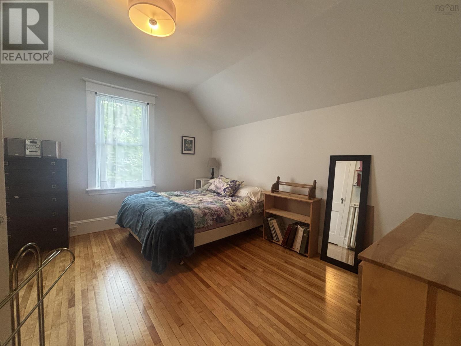 260 York Street, Glace Bay, Nova Scotia  B1A 2M3 - Photo 11 - 202516699
