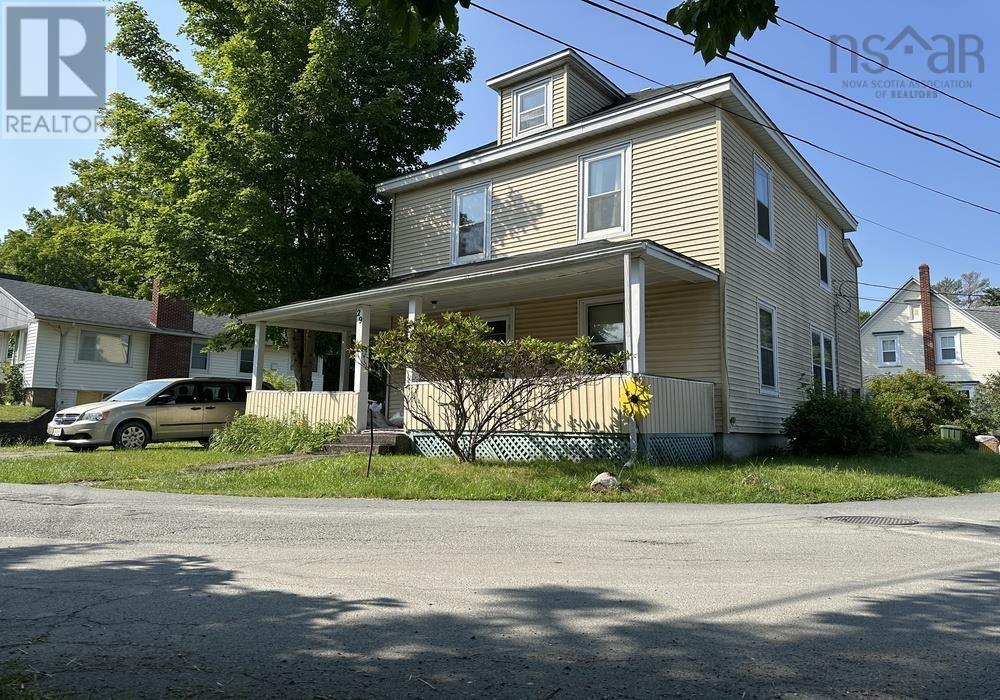29 Hedge Row, Mahone Bay, Nova Scotia  B0J 2E0 - Photo 1 - 202518021