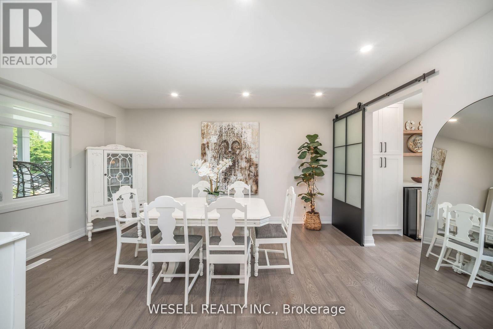 1879 Ashwood Avenue, Innisfil, Ontario  L9S 1W1 - Photo 7 - N12338794