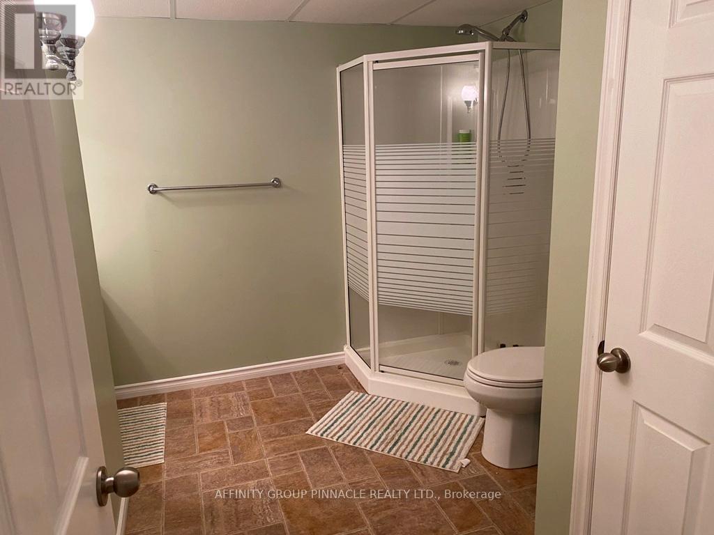 37 Springdale Drive, Kawartha Lakes, Ontario  K9V 4R1 - Photo 38 - X12338837