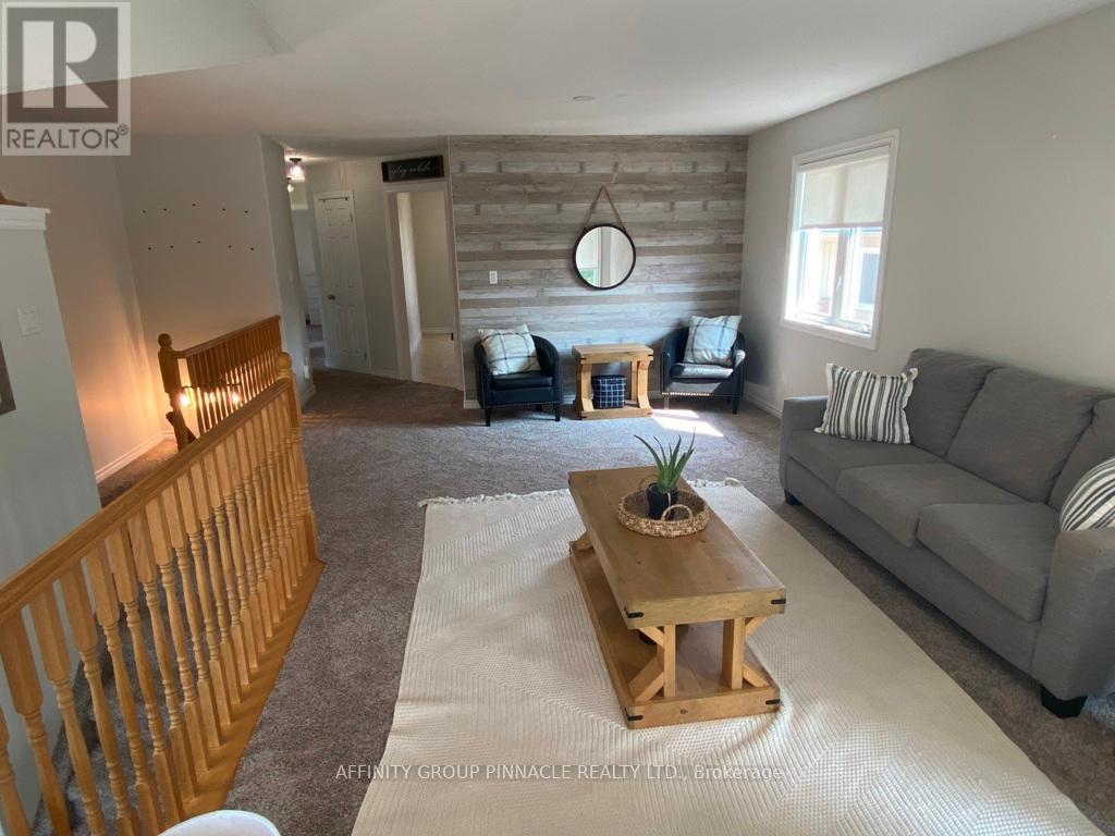 37 Springdale Drive, Kawartha Lakes, Ontario  K9V 4R1 - Photo 9 - X12338837