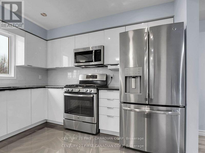 132 Sandy Street, London South, Ontario  N5Z 2C7 - Photo 12 - X12338865