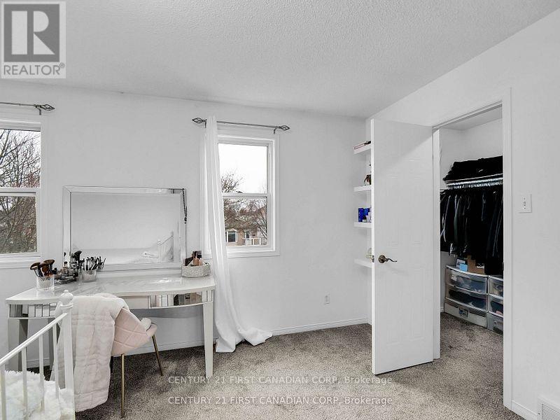 132 Sandy Street, London South, Ontario  N5Z 2C7 - Photo 18 - X12338865