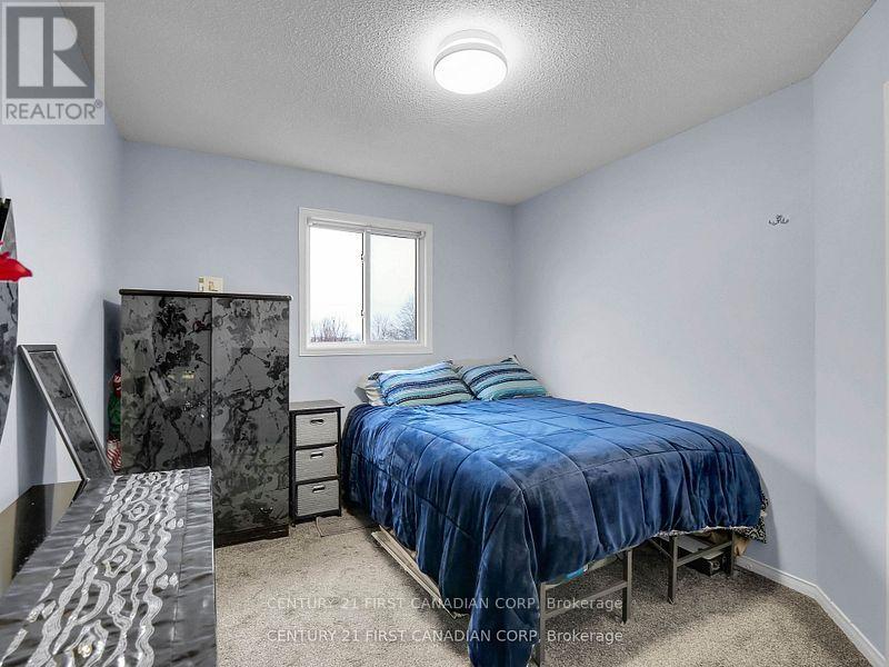 132 Sandy Street, London South, Ontario  N5Z 2C7 - Photo 21 - X12338865