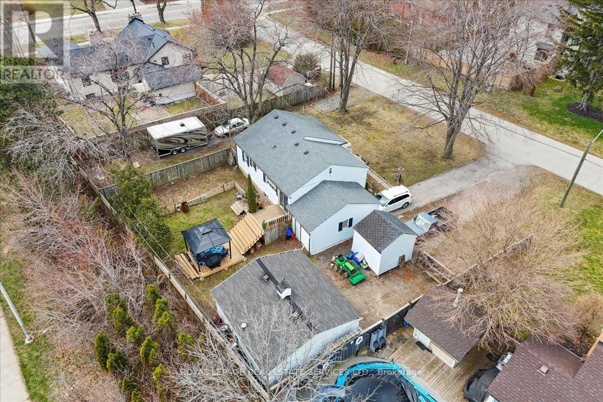 14 Germorda Drive, Oakville (Cp College Park), Ontario  L6H 1A8 - Photo 34 - W12338774
