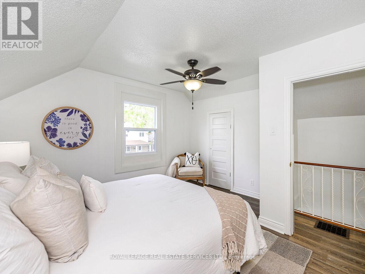 135 Bernice Crescent, Toronto, Ontario  M6N 1X3 - Photo 25 - W12338783