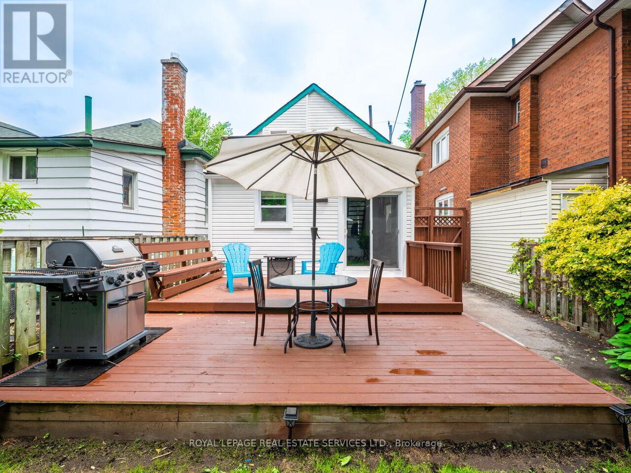 135 Bernice Crescent, Toronto, Ontario  M6N 1X3 - Photo 34 - W12338783