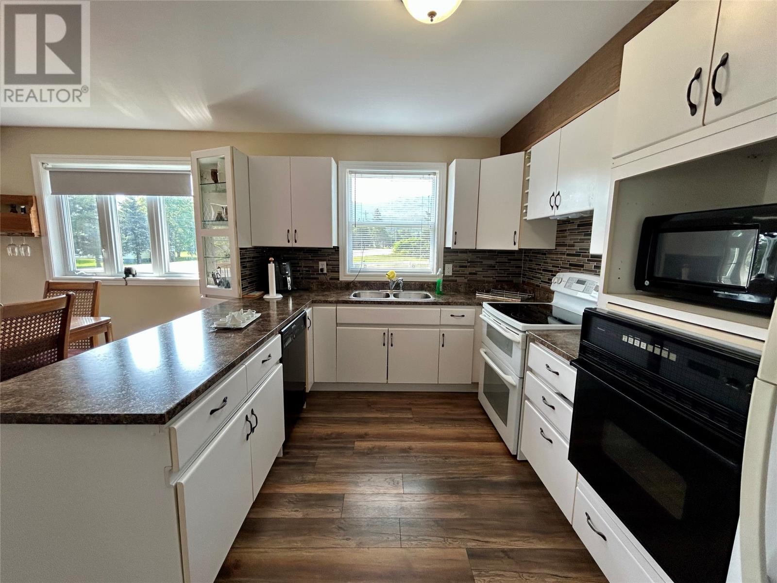 85 Main Road, Woody Point, Newfoundland & Labrador  A0K 1P0 - Photo 5 - 1288962