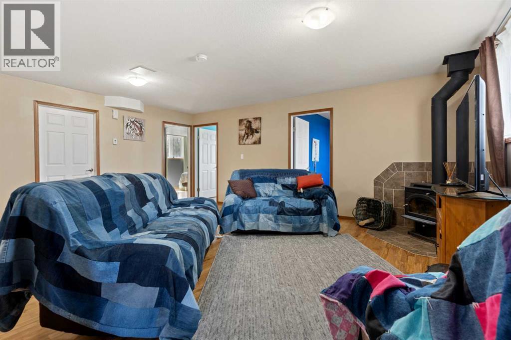 5416 46 Avenue, Forestburg, Alberta  T0B 0H7 - Photo 32 - A2220384