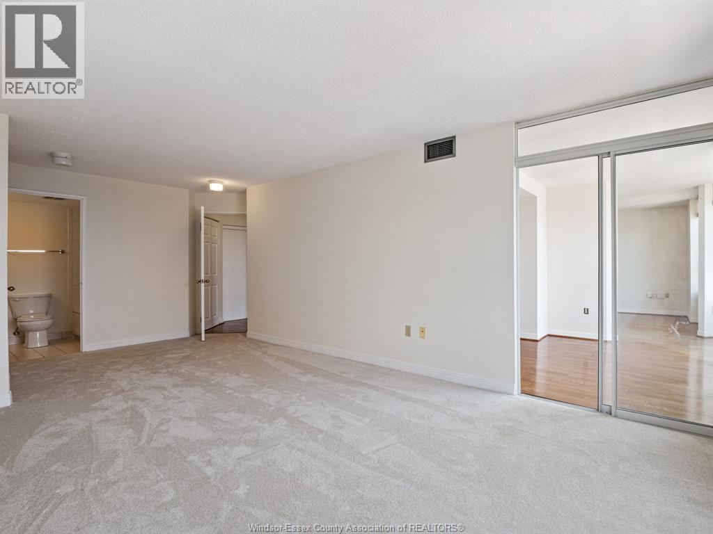 75 Riverside Drive East Unit# 1810, Windsor, Ontario  N9A 7C4 - Photo 33 - 25020403