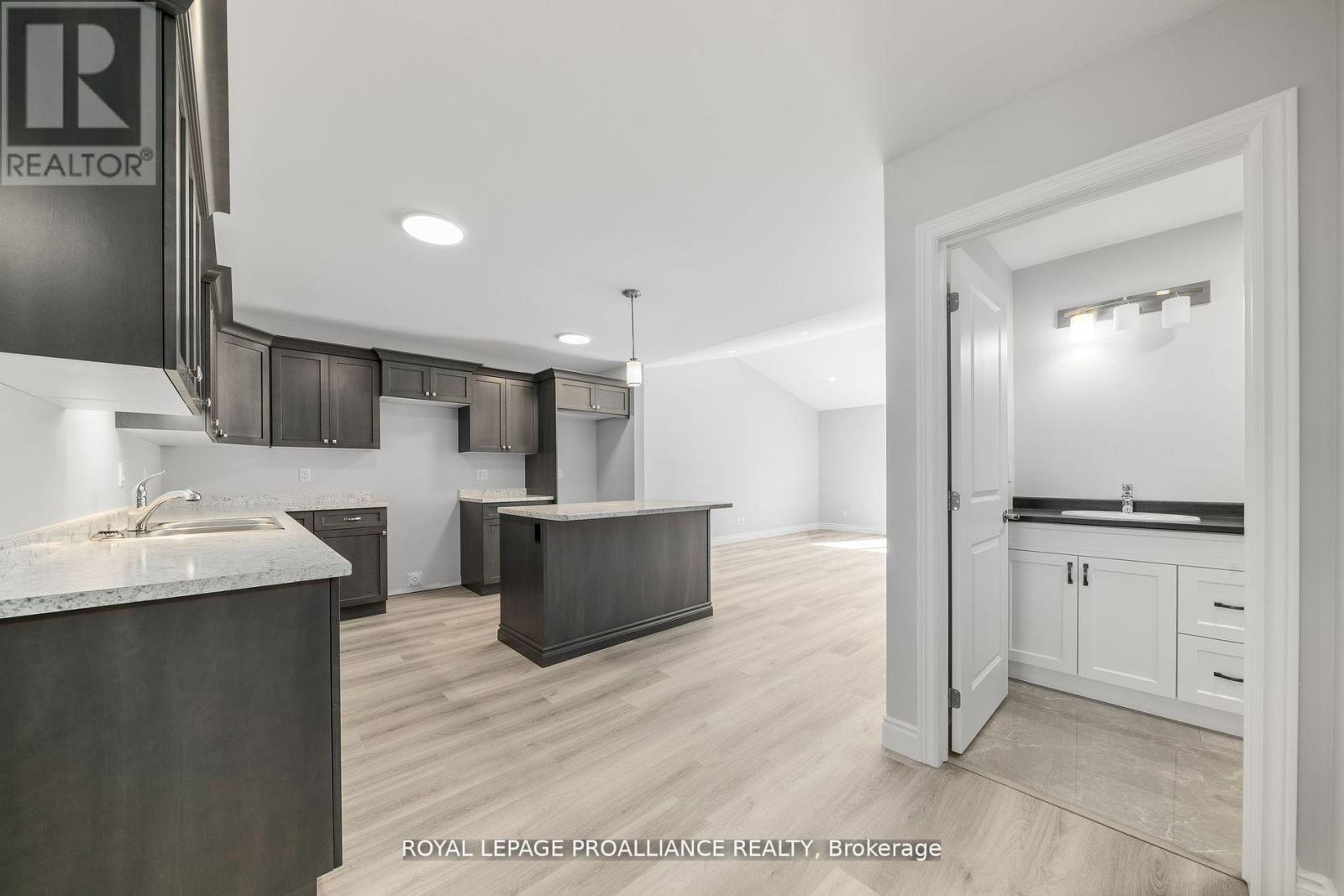 31 Clayton John Avenue, Brighton, Ontario  K0K 1H0 - Photo 10 - X12338905