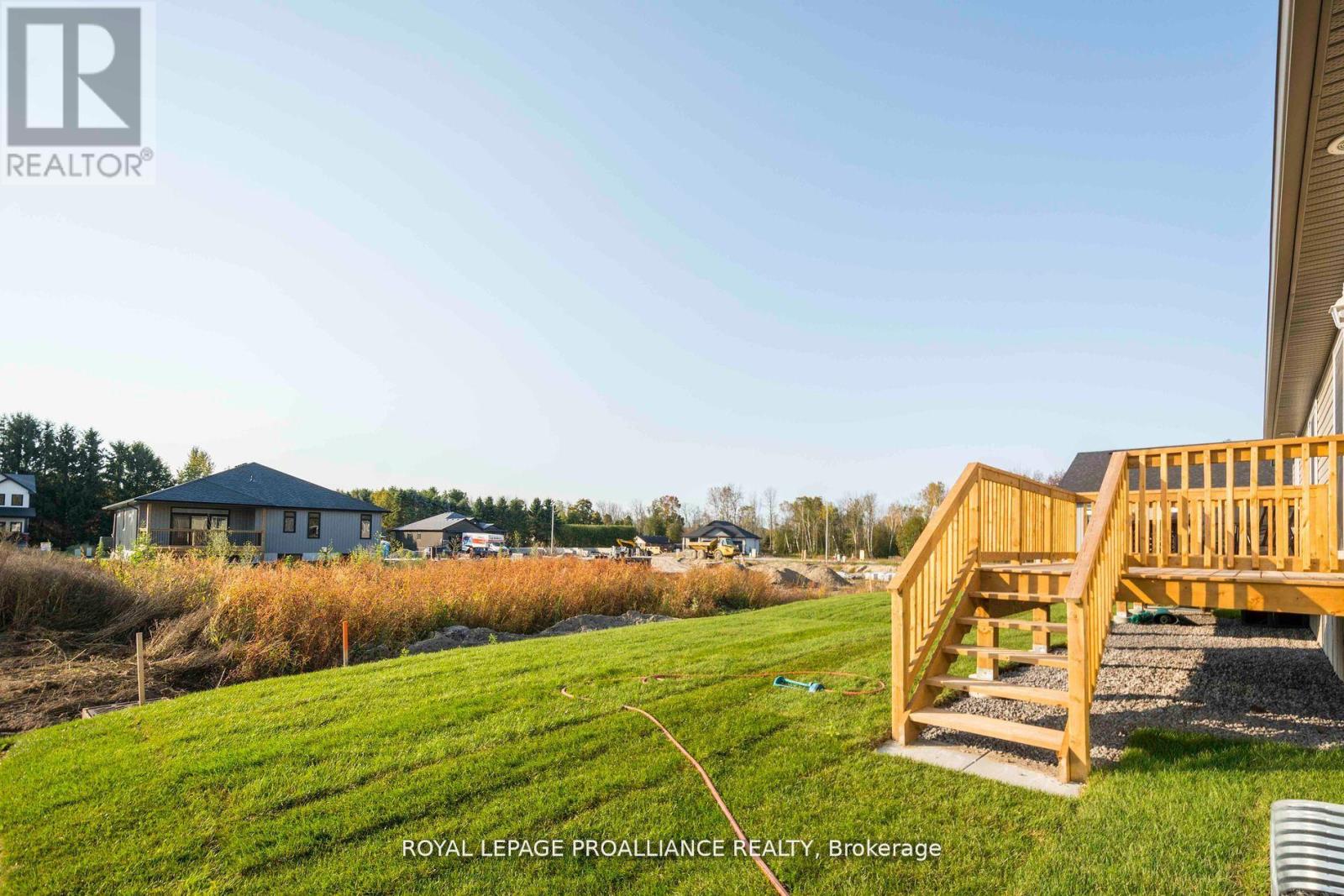 42 Mackenzie John Crescent, Brighton, Ontario  K0K 1H0 - Photo 17 - X12338997