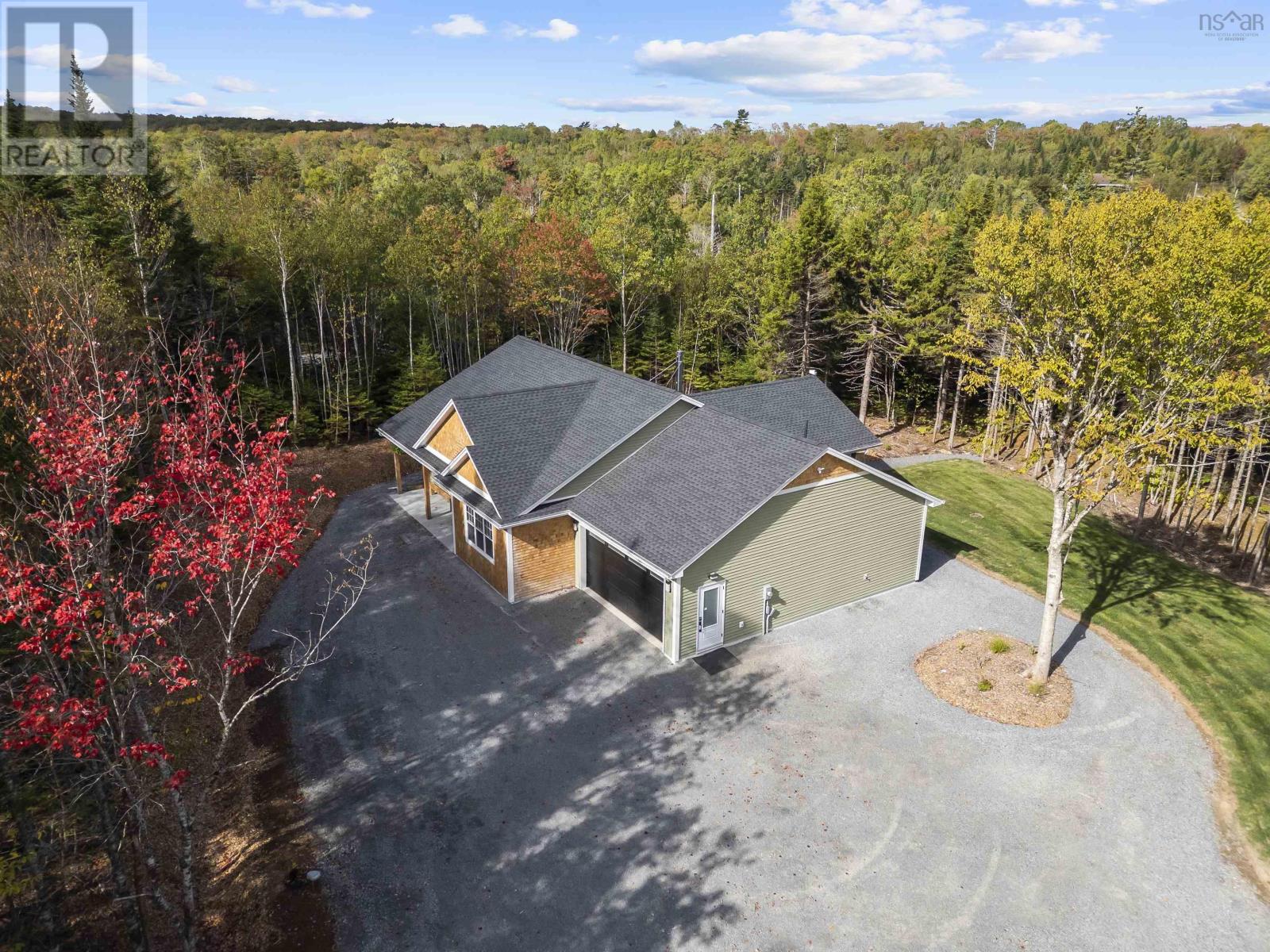 216 Bretton Woods Road, Mount Uniacke, Nova Scotia  B0N 1Z0 - Photo 35 - 202514626