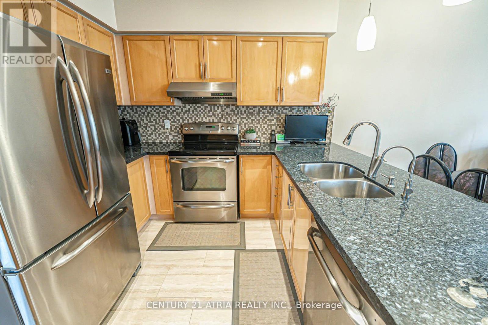 40 Nottingham Drive, Richmond Hill, Ontario  L4S 1Z6 - Photo 17 - N12338858