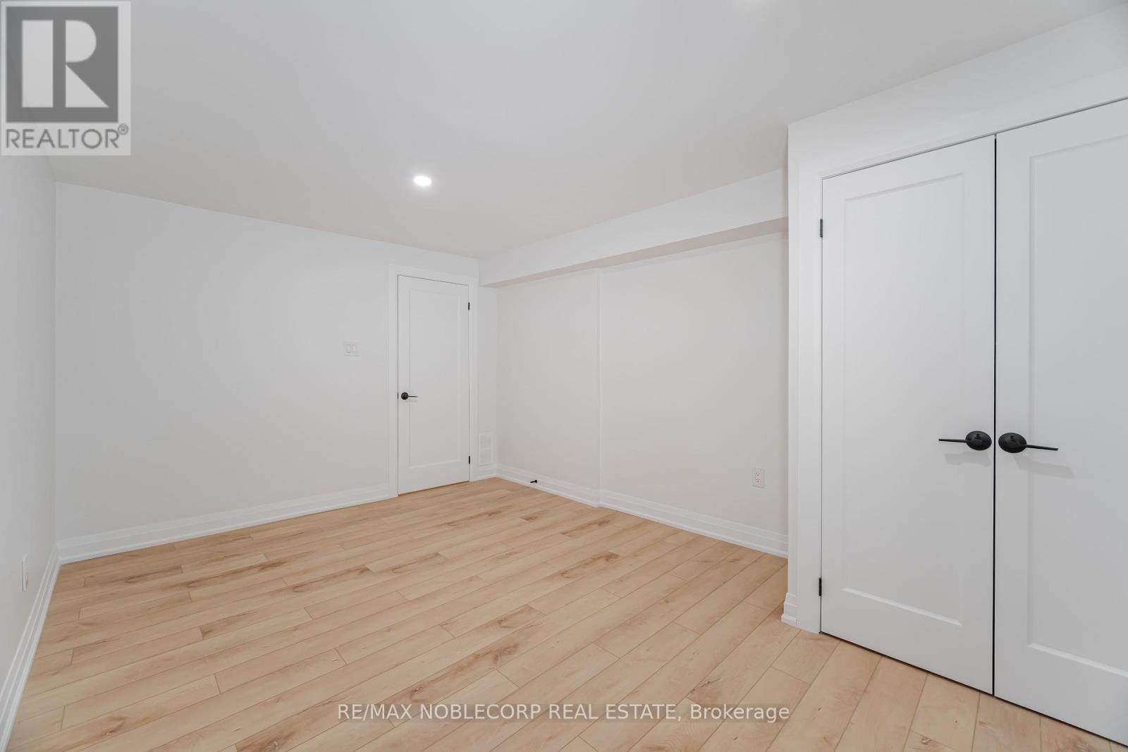 Lower - 131 Dunstan Crescent, Vaughan, Ontario  L4L 3W5 - Photo 20 - N12338867