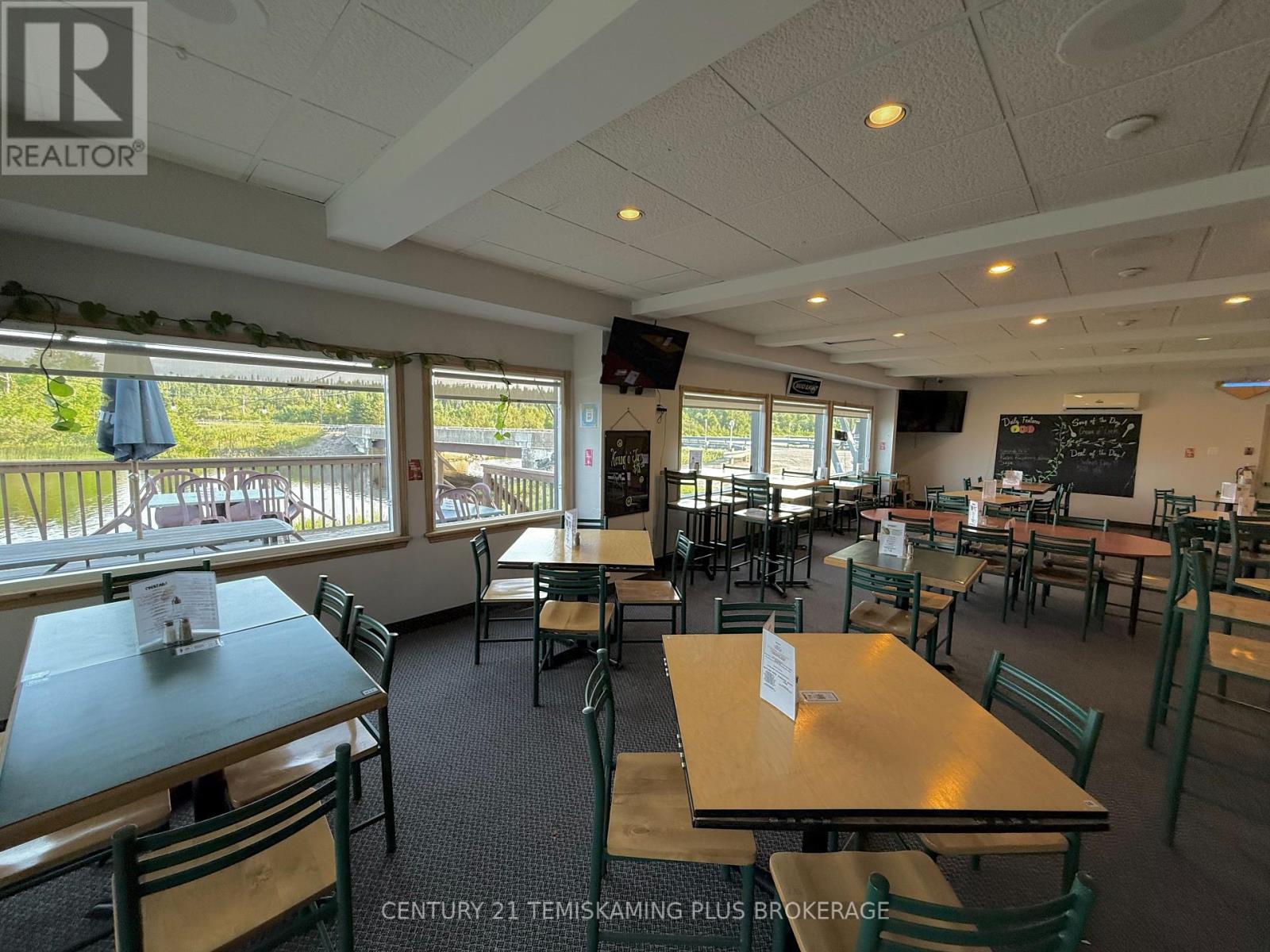 5483 Highway 11 N, Timiskaming, Ontario  P0K 1T0 - Photo 5 - T12338891