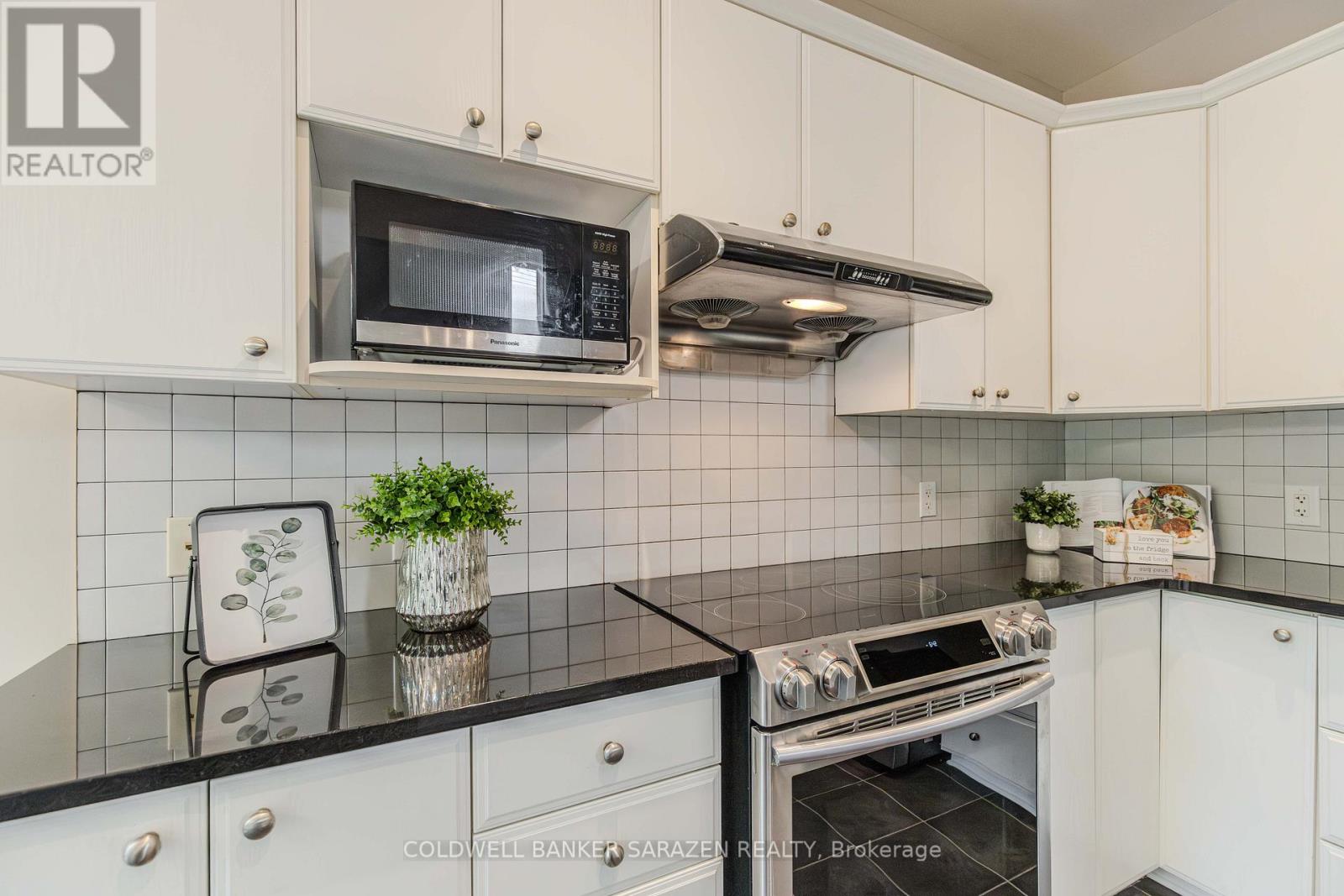 167 Keyrock Drive, Ottawa, Ontario  K2T 0A8 - Photo 15 - X12338980