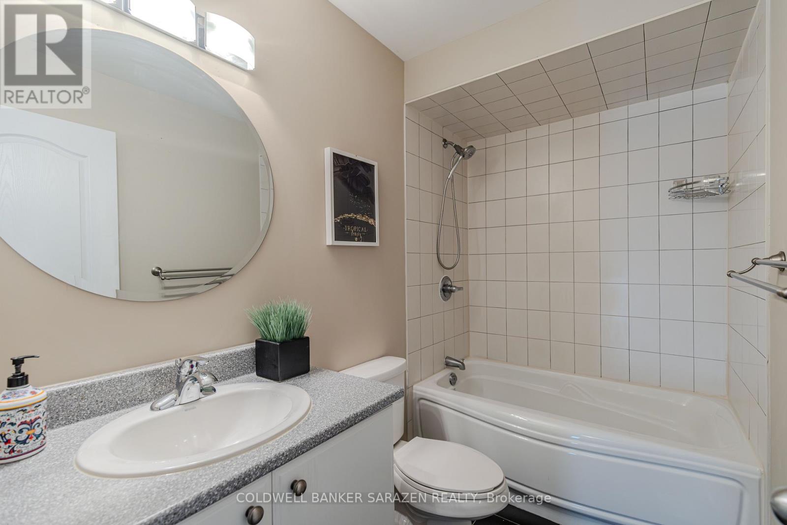 167 Keyrock Drive, Ottawa, Ontario  K2T 0A8 - Photo 38 - X12338980