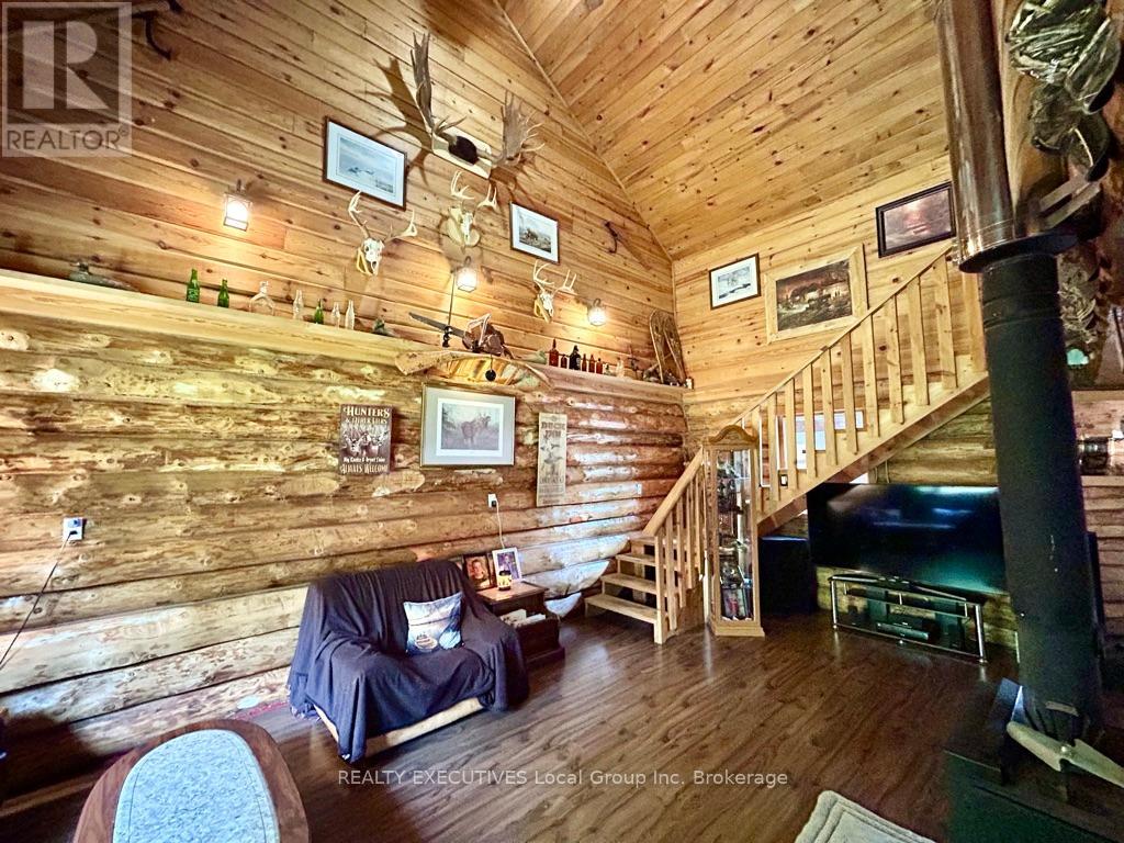 1893 Jocko Point Road, North Bay, Ontario P2B 8G5 - Photo 16 - X12338894