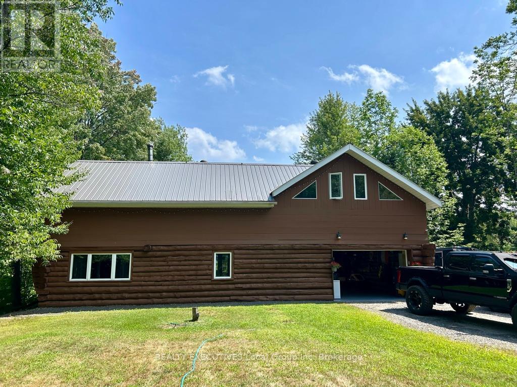 1893 Jocko Point Road, North Bay, Ontario P2B 8G5 - Photo 31 - X12338894