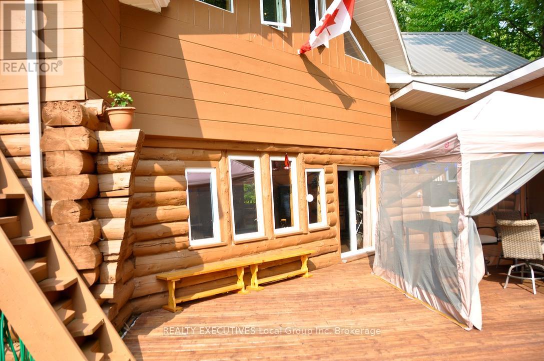 1893 Jocko Point Road, North Bay, Ontario P2B 8G5 - Photo 4 - X12338894