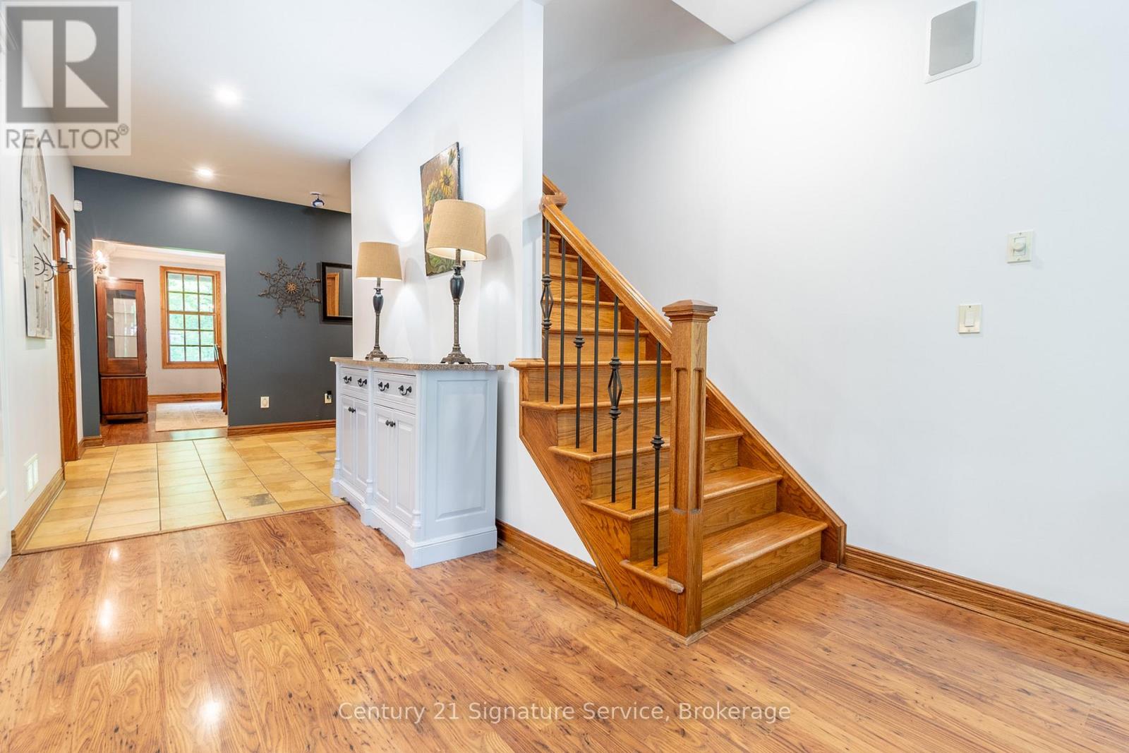 2495 Garrison Road, Fort Erie, Ontario  L0S 1N0 - Photo 23 - X12216990