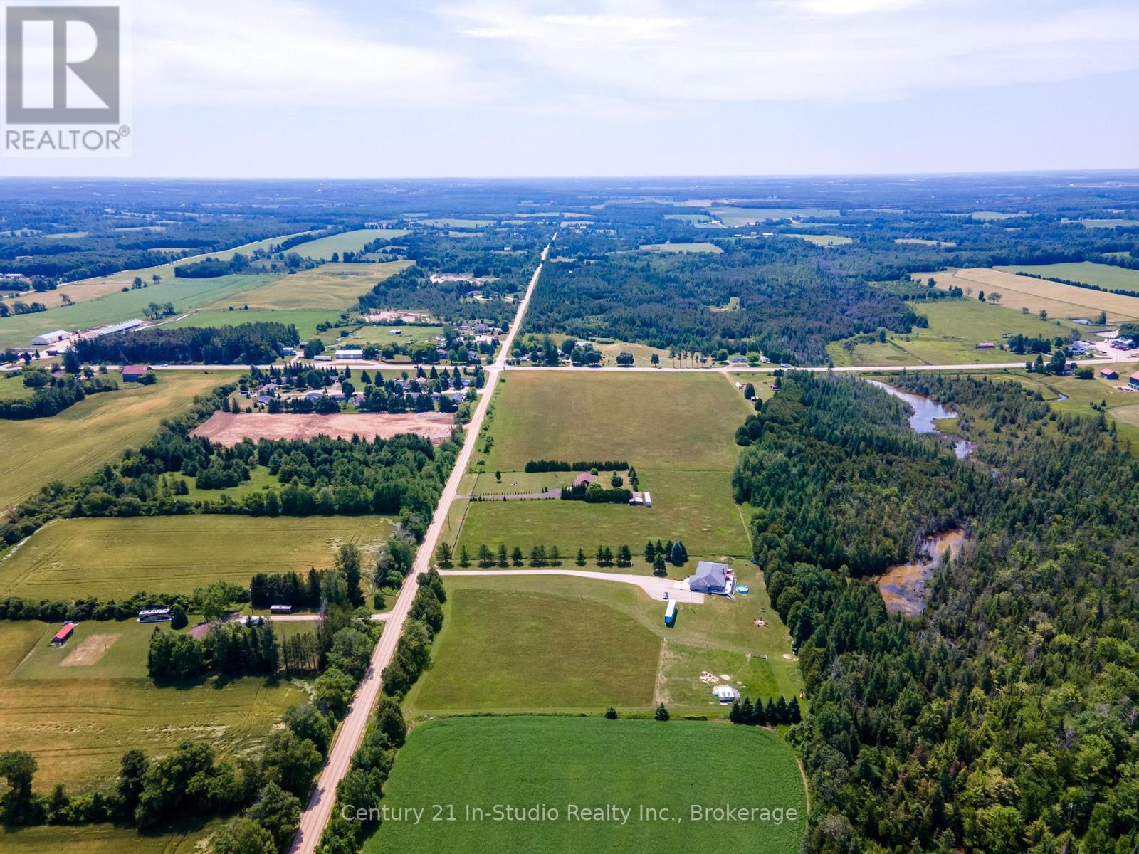 193416 Sideroad 30 Ndr, West Grey, Ontario  N4N 3B8 - Photo 7 - X12338939
