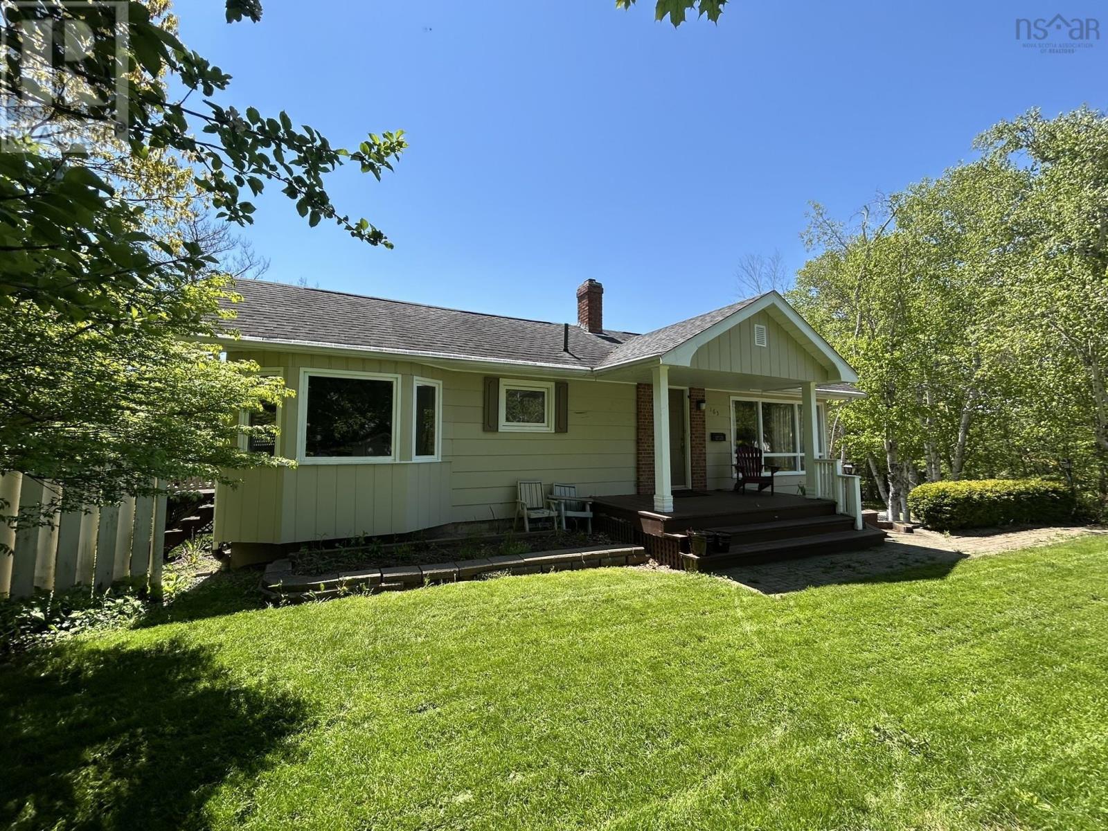165 Avon Street, Hants Border, Nova Scotia  B0P 1P0 - Photo 4 - 202514607