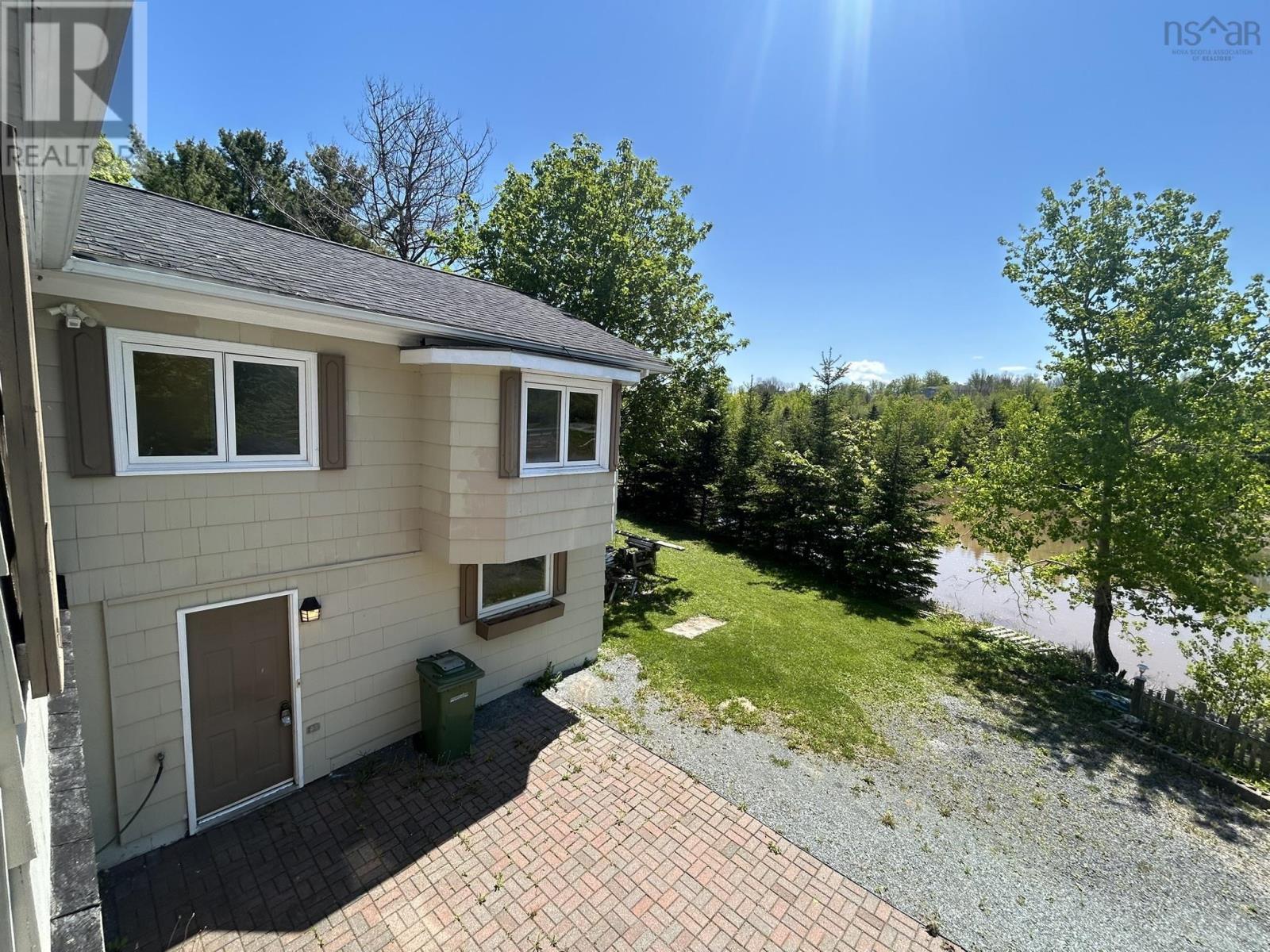 165 Avon Street, Hants Border, Nova Scotia  B0P 1P0 - Photo 15 - 202514607