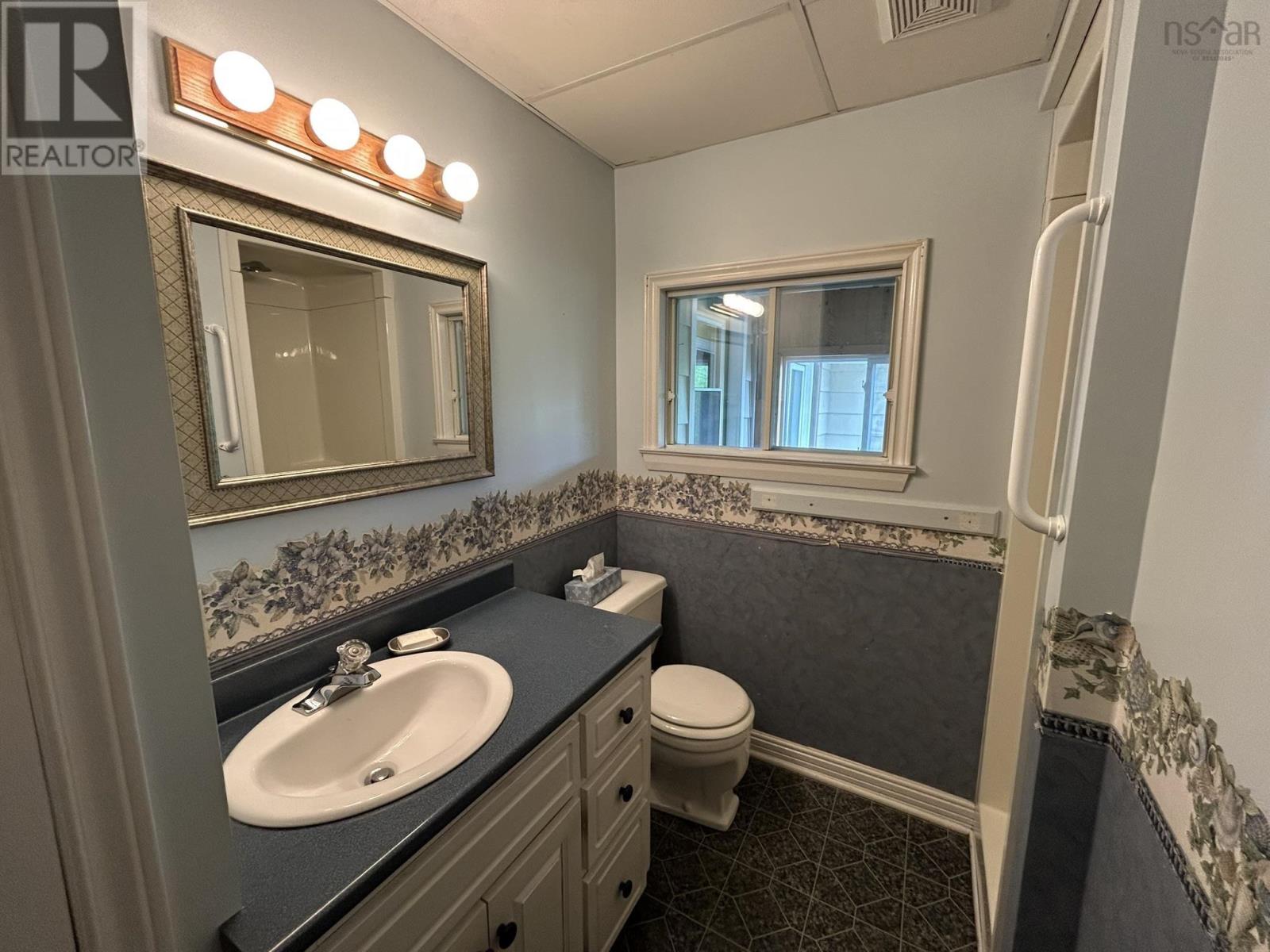 165 Avon Street, Hants Border, Nova Scotia  B0P 1P0 - Photo 39 - 202514607