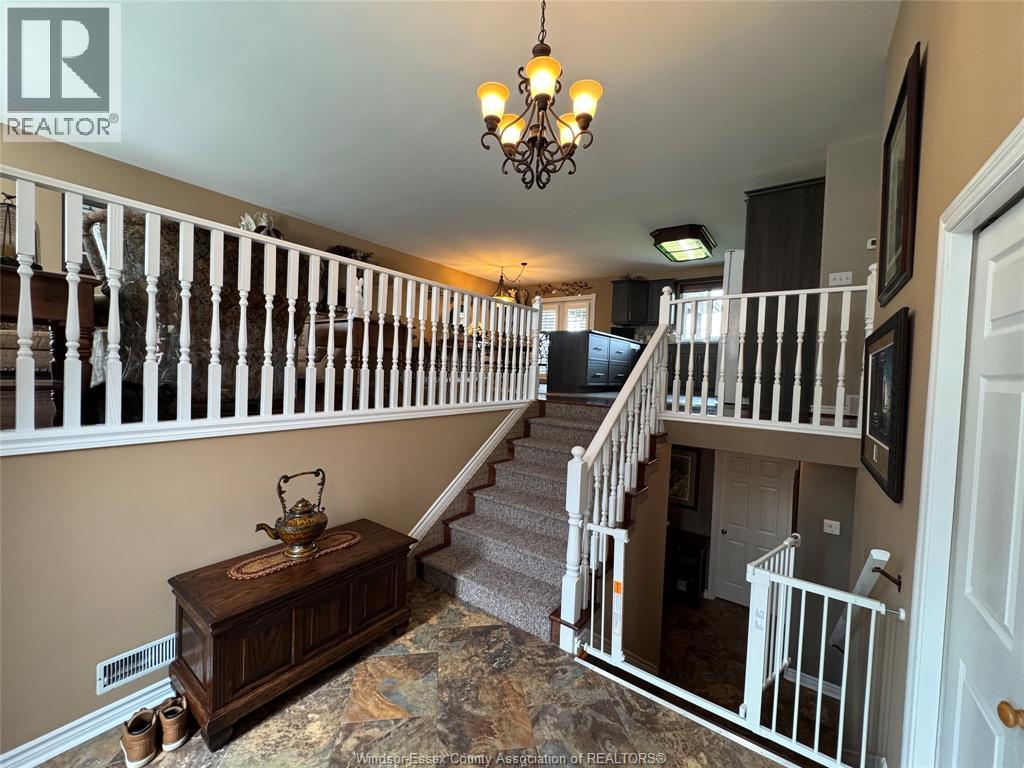 43 Carter Avenue, Leamington, Ontario  N8H 5C9 - Photo 4 - 25020433