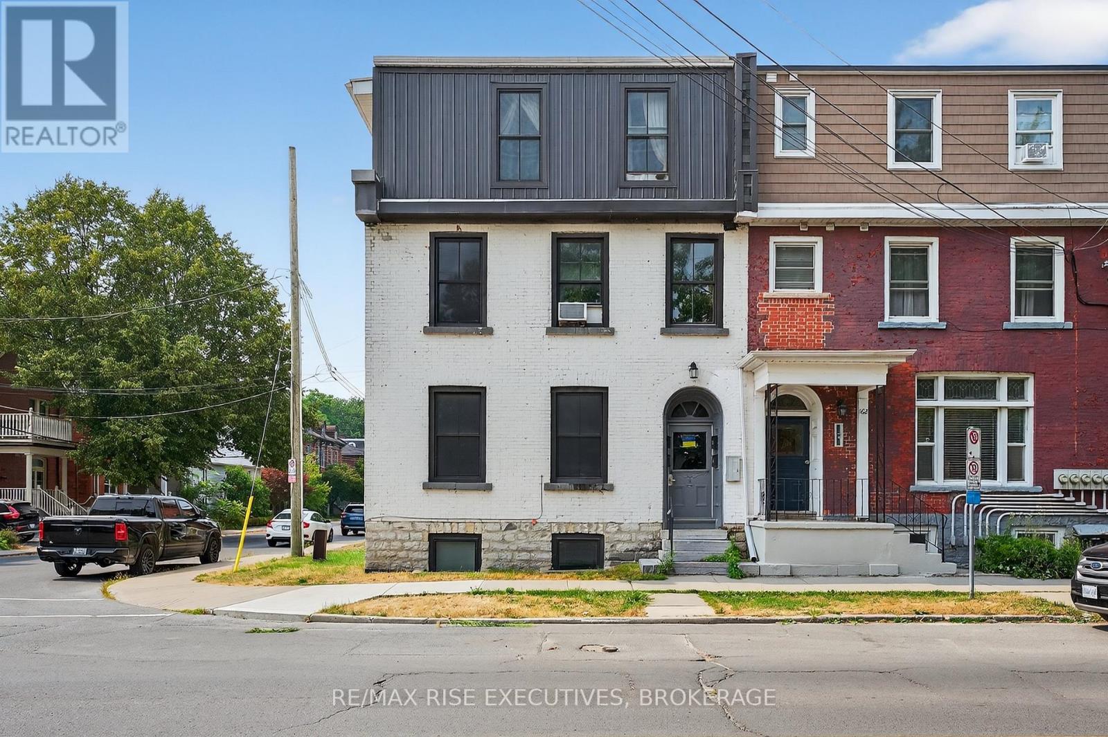 160 King Street E, Kingston, Ontario  K7L 3A2 - Photo 2 - X12339071
