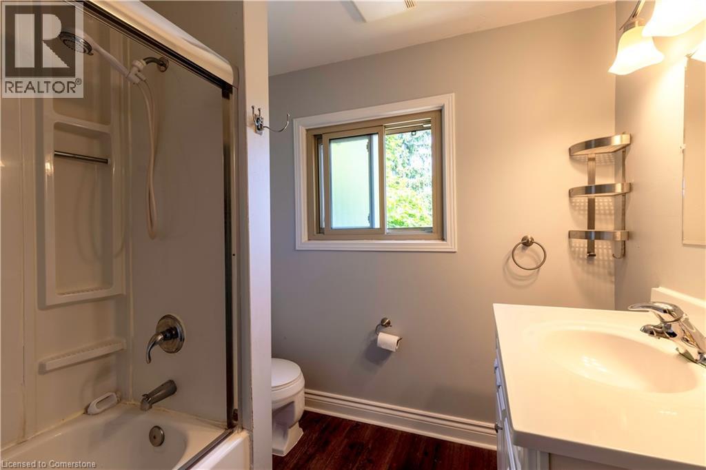 125 Bonaventure Drive Unit# 16, Hamilton, Ontario  L9C 5Y9 - Photo 11 - 40741442