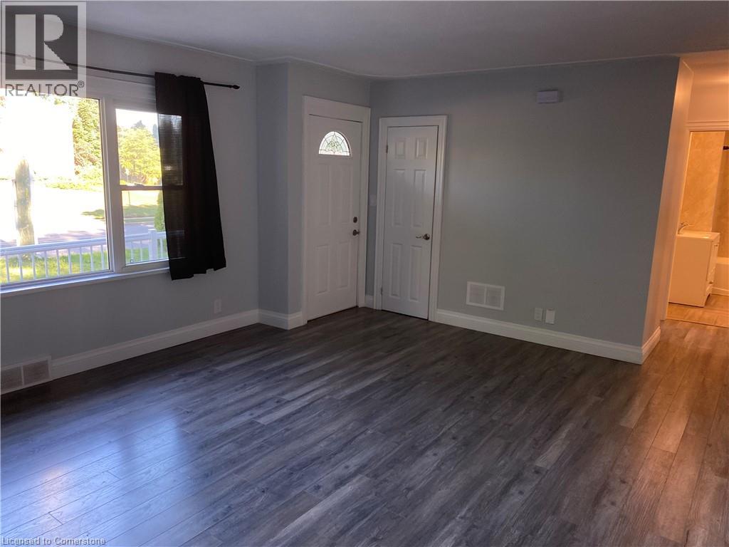 Property at 40 KERMAN Avenue image 5