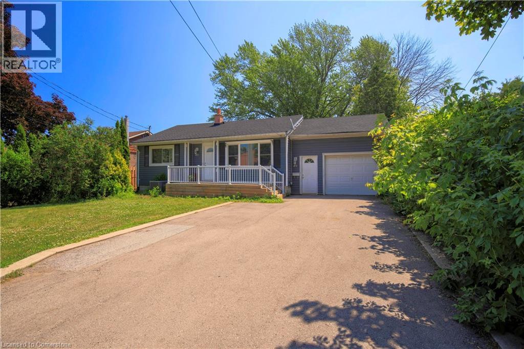 Property at 40 KERMAN Avenue image 2