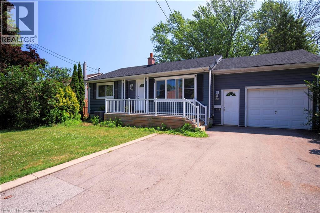 Property at 40 KERMAN Avenue image 3