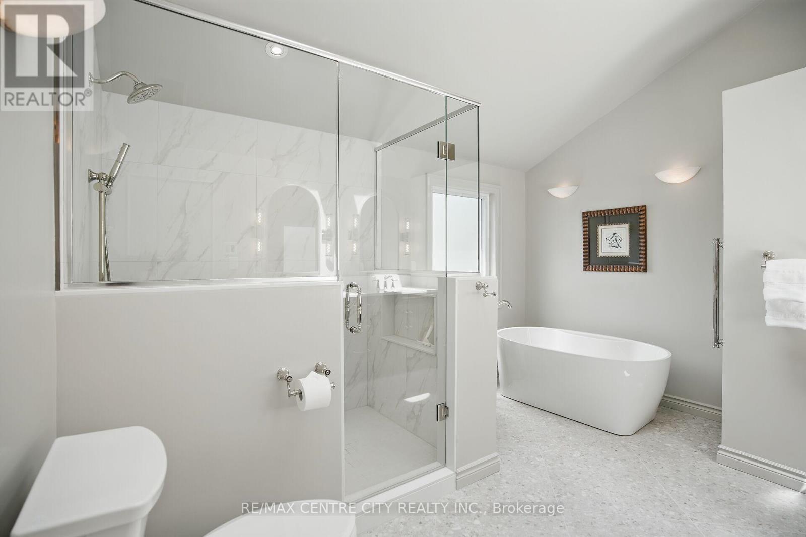 129 Wychwood Place, London North, Ontario  N6G 1S7 - Photo 19 - X12339106