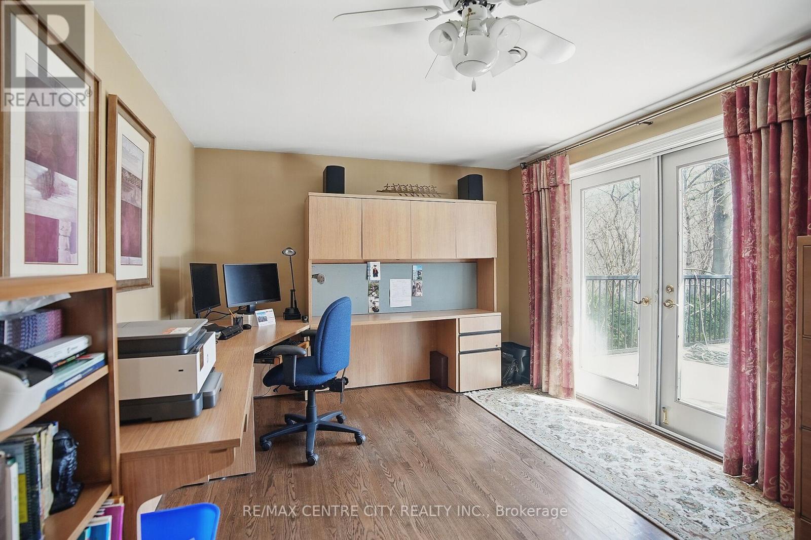 129 Wychwood Place, London North, Ontario  N6G 1S7 - Photo 26 - X12339106