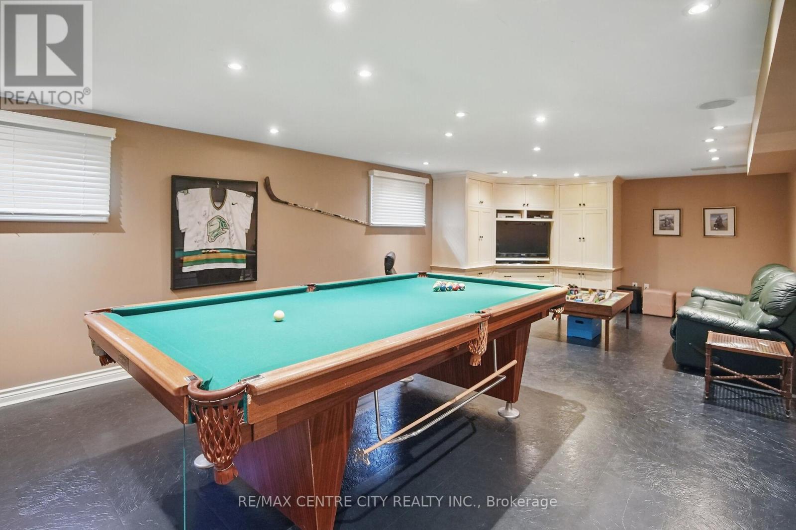 129 Wychwood Place, London North, Ontario  N6G 1S7 - Photo 31 - X12339106