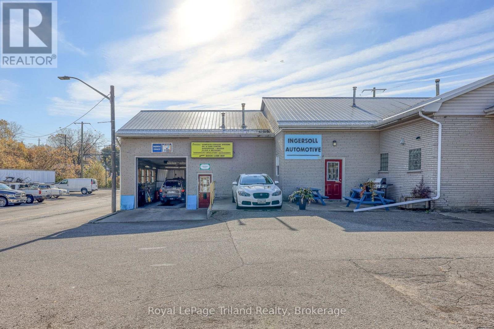 22 Charles Street East Street E, Ingersoll, Ontario  N5C 1J4 - Photo 4 - X12098201