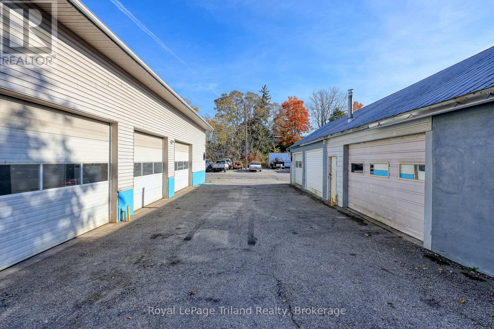 22 Charles Street East Street E, Ingersoll, Ontario  N5C 1J4 - Photo 6 - X12098201