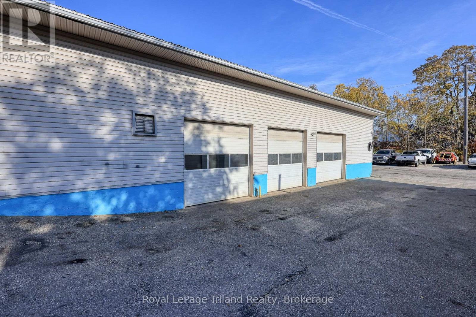 22 Charles Street East Street E, Ingersoll, Ontario  N5C 1J4 - Photo 7 - X12098201
